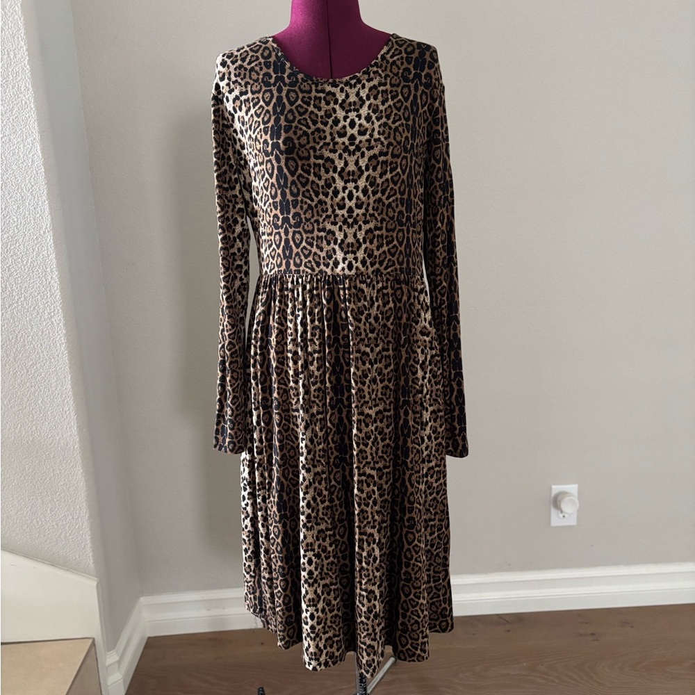 DB Moon Leopard/Animal Print Dress Long Sleeve Boho Casual Women’s Size L, NWOT